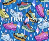 R98 Run Girl Kicks Large  SCALE